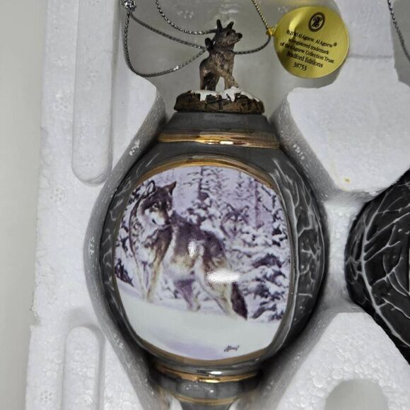 BRADFORD EDITIONS VOICES OF THE WILDERNESS SET 3 3 X WOLF 3D CHRISTMAS ORNAMENT - Picture 4 of 7